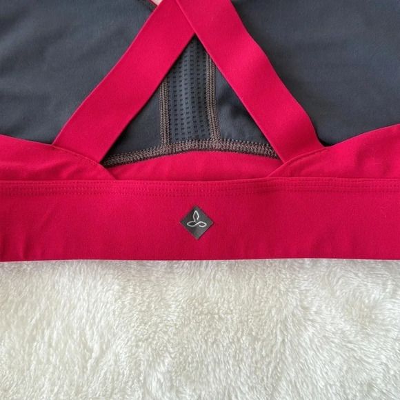 prAna Layna cranberry red cross back Bra size XL - Picture 5 of 6